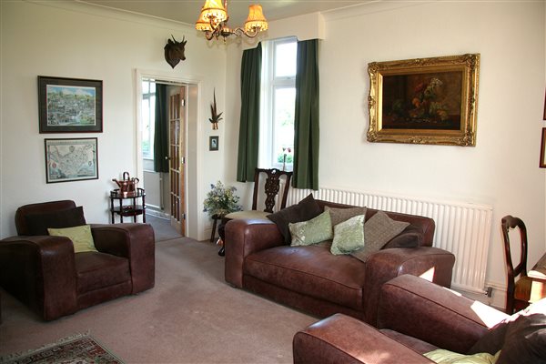 Guest Lounge